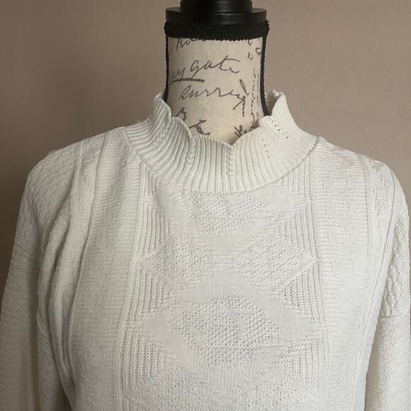 Vintage white sweater size large - Picture 4 of 7